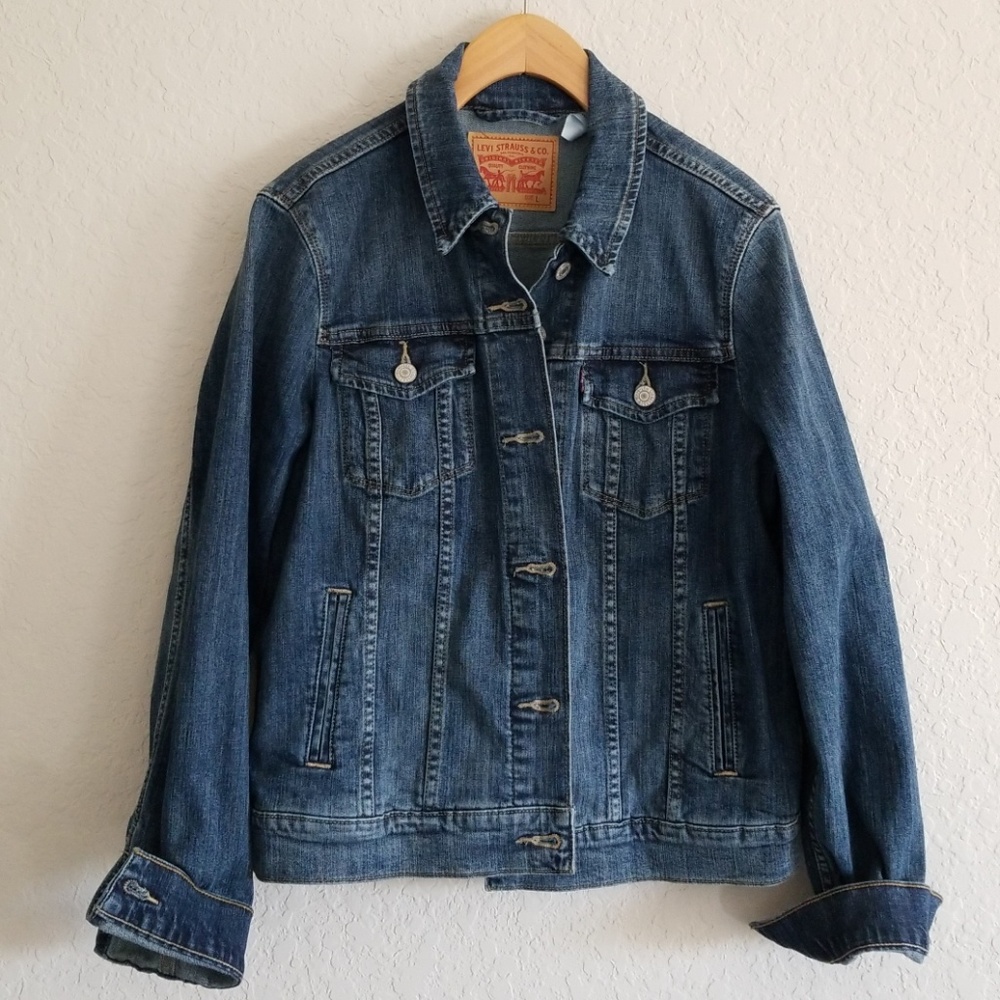 Classic Levi's Jean Jacket